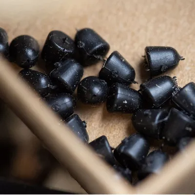 KRYSTON HOOK BEADS SMALL BLACK KR AC30