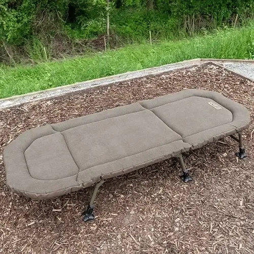 Avid Carp Benchmark Level Bed