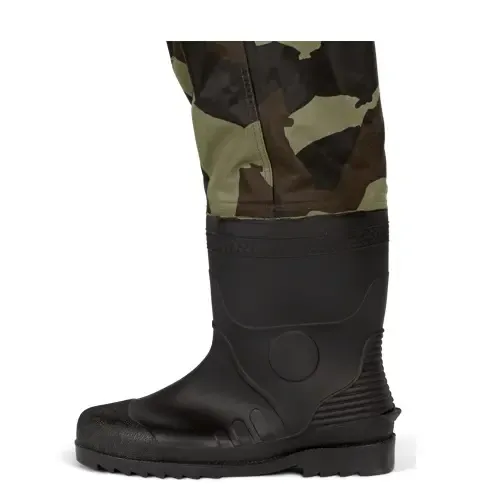 Avid Carp Distortion Camo Chest Waders Size 41