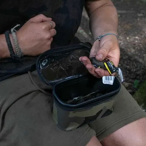 Avid Carp Camo Eva Pouch Small