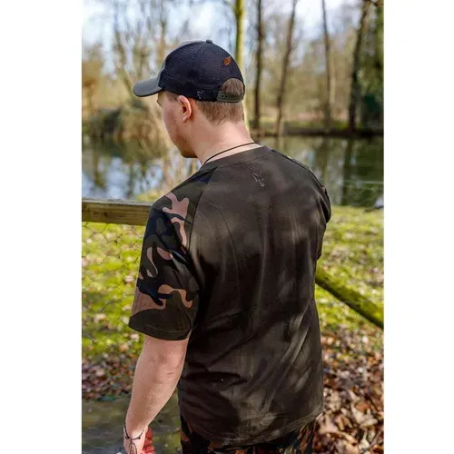 Fox Khaki/Camo Outline Print T Shirt Size 2XL