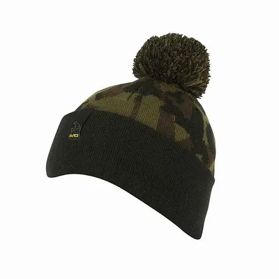 AVID BLACK AND CAMO BOBBLE HAT A0620391