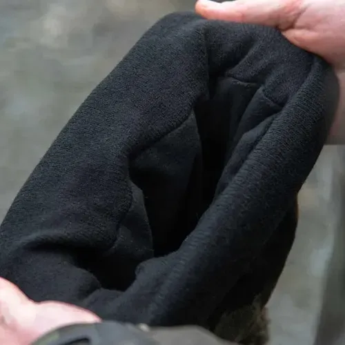 AVID BLACK AND CAMO BOBBLE HAT A0620391