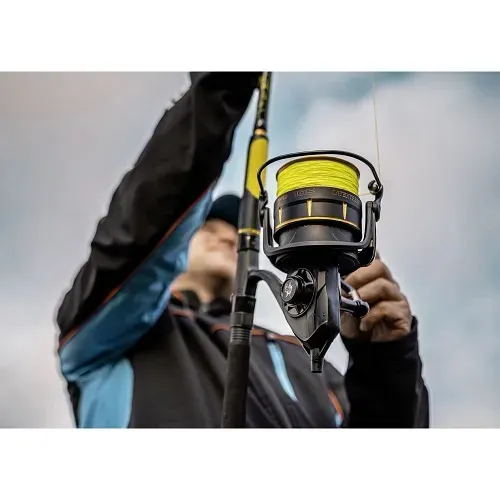 Black Cat Carrete Extreme Big Cat 105