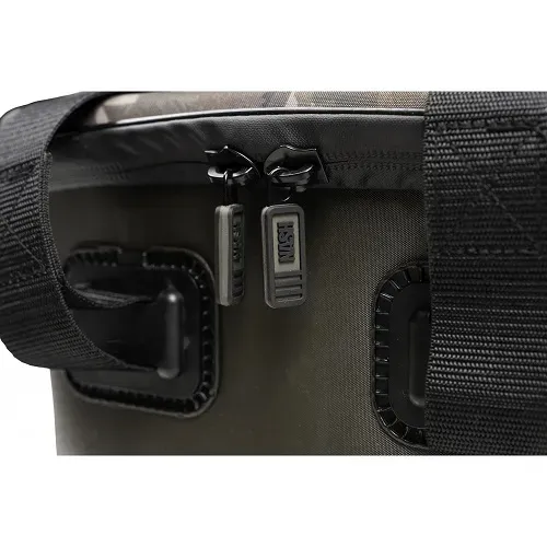 Nash Subterfuge Waterbox Carryall Small 24L